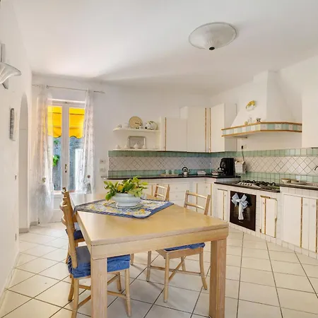 Villa Liuba Con Piscina E Sauna