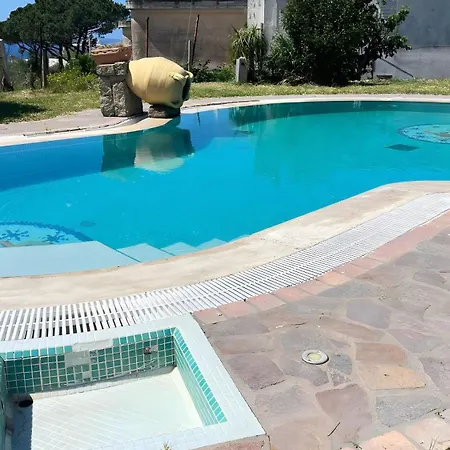 Villa Liuba Con Piscina E Sauna Ischia