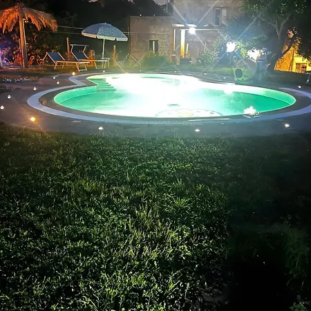 Villa Liuba Con Piscina E Sauna