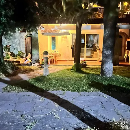 Liuba Con Piscina E Sauna Villa
